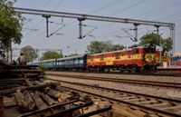 Indien Ellok WAM4 Tughlakabad Zug Staatsbahn Eisenbahnreisen Reisen mit Peter Breitspur